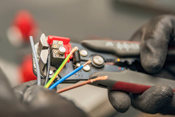 Best Home Electrical Repair  in Mccom, MS