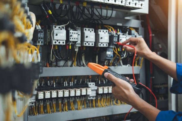 Best Emergency Electrician Near Me  in Mccom, MS